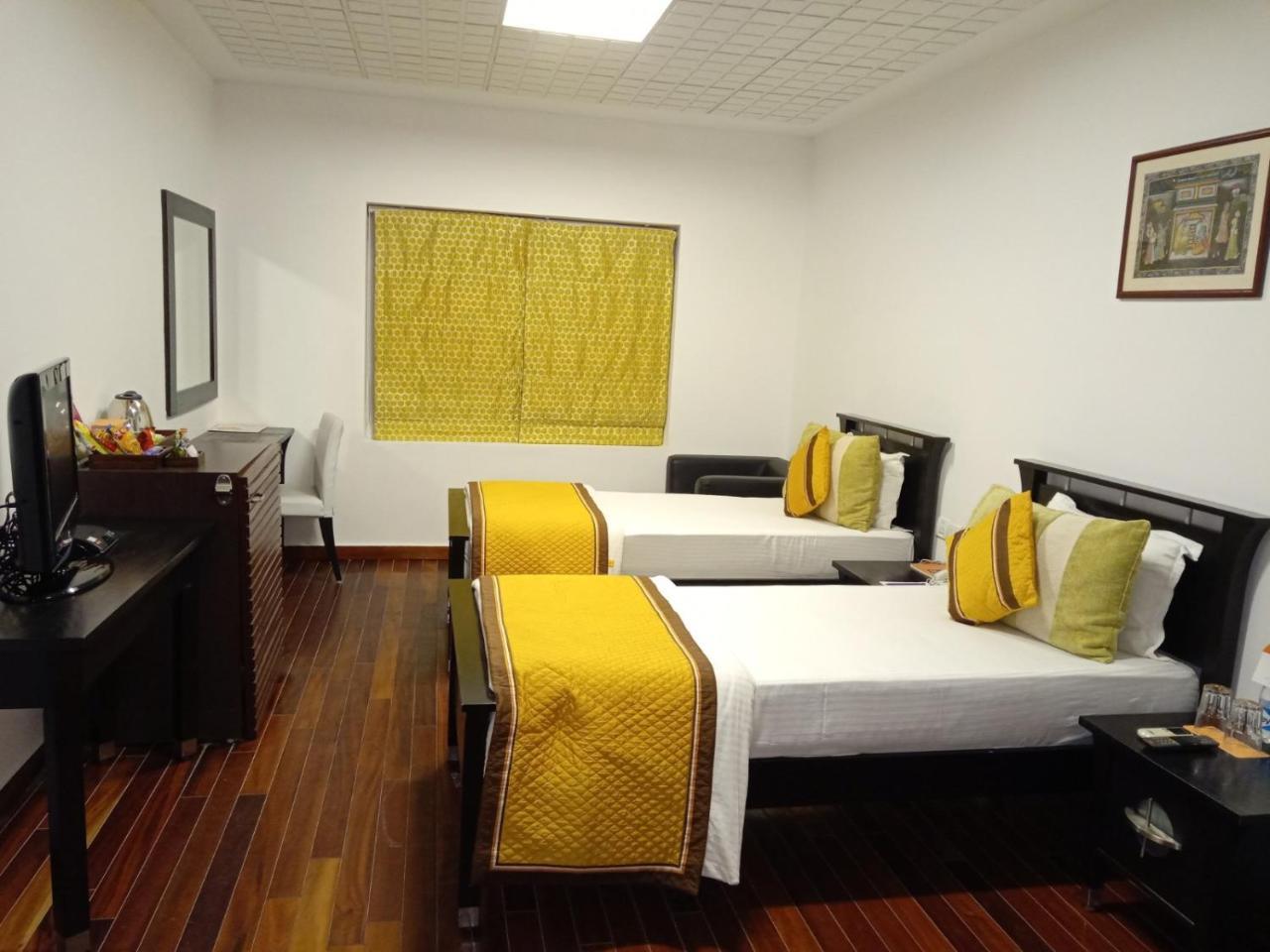 Vedic Village Sriperumbudur Formerly Known As Citrus Hotel Dış mekan fotoğraf